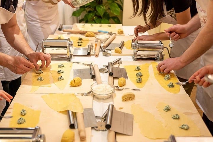 Turin: Privater Marktbesuch und Kochkurs vom Bauernhof zum Tisch — Foto 3