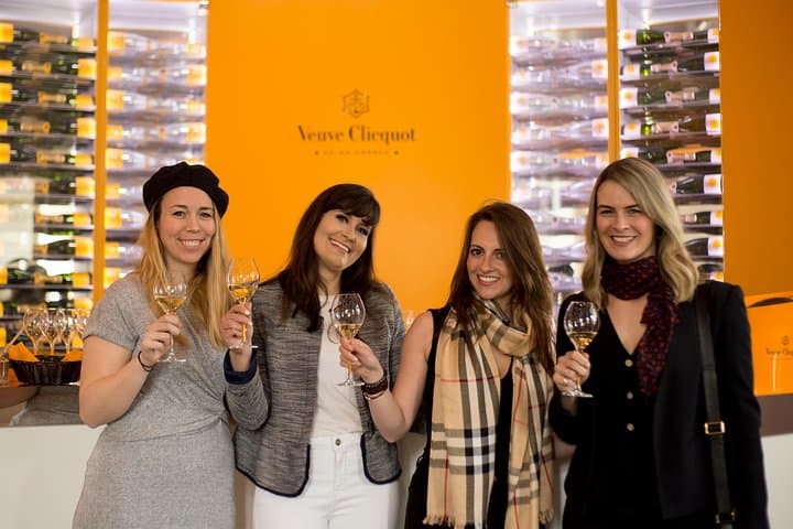 Excursión de un día a Champagne desde París con degustaciones y visita a la catedral — foto 1