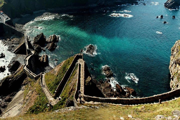 Tour privado a Dragonstone, Mundaka y Guernica desde San Sebastián — foto 3