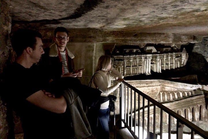 Katakomben von Paris Kleingruppentour mit eingeschränktem Zugang — Foto 4