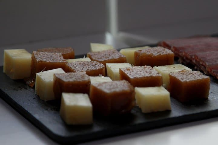 Visite gastronomique du marché de Triana - Dégustations de jambon, fromage et vin de Xérès — photo 5