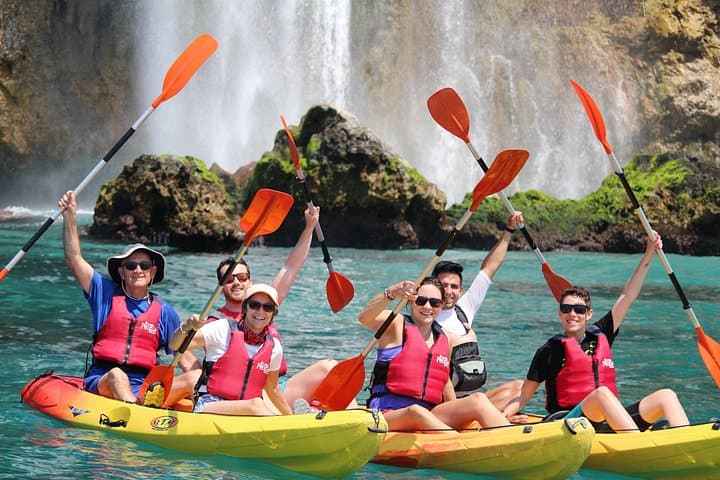 Ruta en kayak por los Acantilados de Nerja y Maro - Cascada de Maro — foto 2