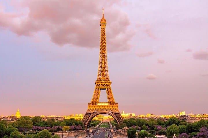 Billet Pré-réservé pour la Tour Eiffel par Ascenseur avec Options de Sommet — photo 3
