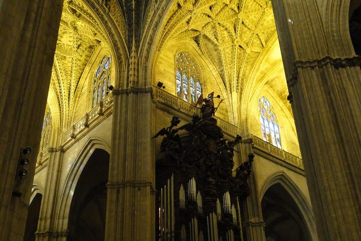 Tour di gruppo ridotto dell'Alcazar, della Cattedrale e della Giralda a Siviglia — foto 4