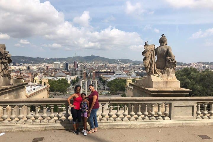 Barcelona Premium Tour: Gotisches Viertel, Montjuïc, Sagrada Família