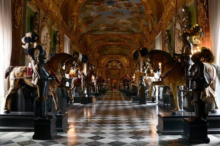 Visita Guiada al Palacio Real en Turín — foto 2