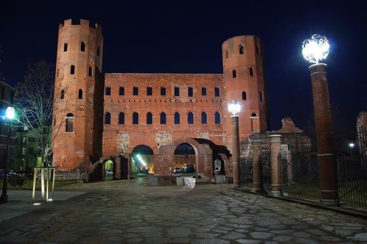 Torino Noir: recorrido a pie por el lado oscuro del Cuadrilátero Romano — foto 2