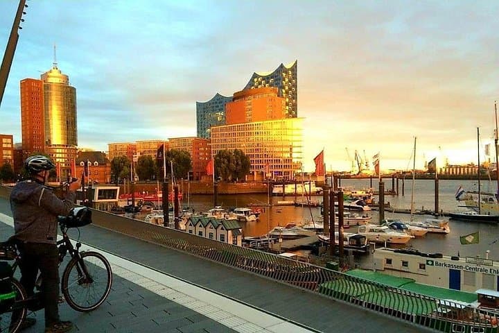 Tour en bicicleta por los suburbios marítimos del Elba a Blankenese (mín. 6)
