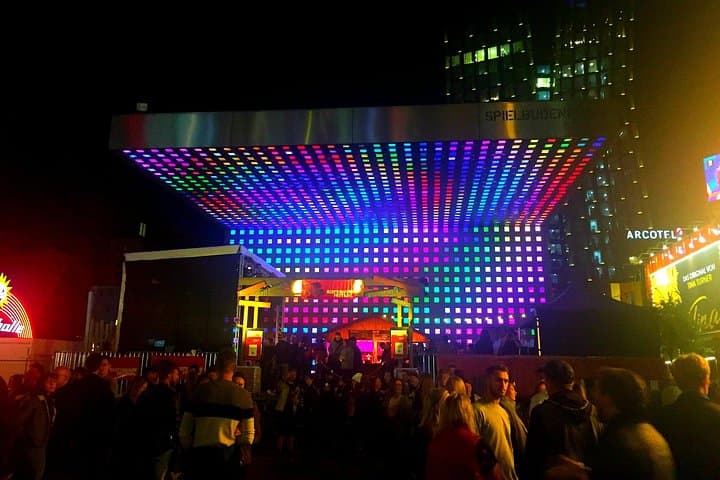 Englische Reeperbahn Tour – Erleben Sie Hamburgs sündige Seite — Foto 3