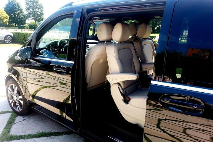 Privater Luxus-Transfer von Verona nach Sirmione