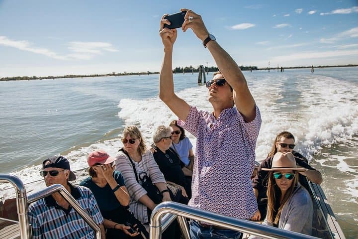Tour in barca delle isole di Murano e Burano con fabbrica di vetro e cantina di St Erasmo — foto 3