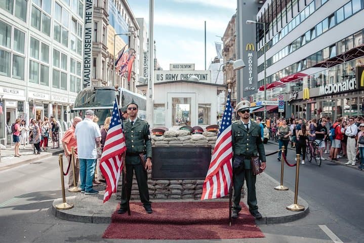 Trasferimento privato da Praga a Berlino con sosta a Meissen — foto 3