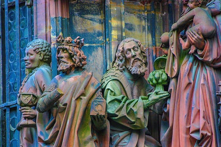 Esplora l'Arte e la Cultura di Strasburgo con un Locale
