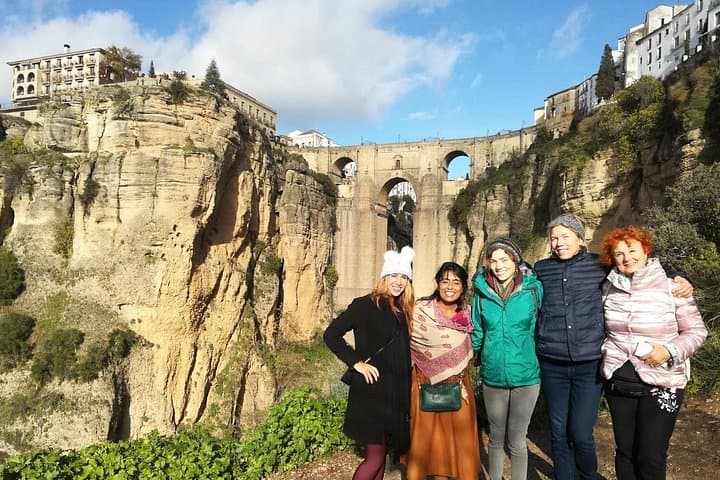 Tour Privato dei Villaggi Bianchi e Ronda da Siviglia