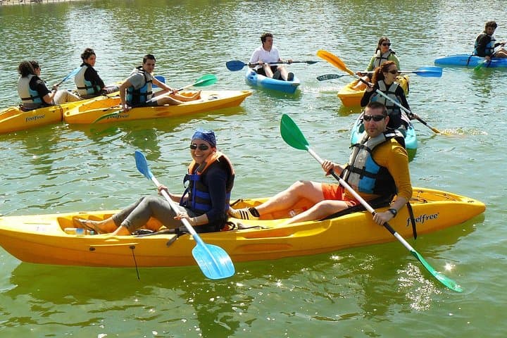 Visite en kayak de 2 heures à Séville sur le fleuve Guadalquivir
