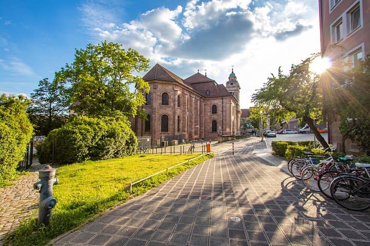 Tour de Puntos Fotogénicos en Nuremberg con un Local — foto 2