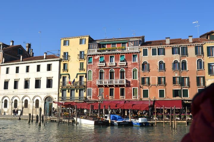 Tour di Gruppo Ridotto alla Scoperta del Cibo di Strada e dei Luoghi di Interesse a Venezia — foto 3