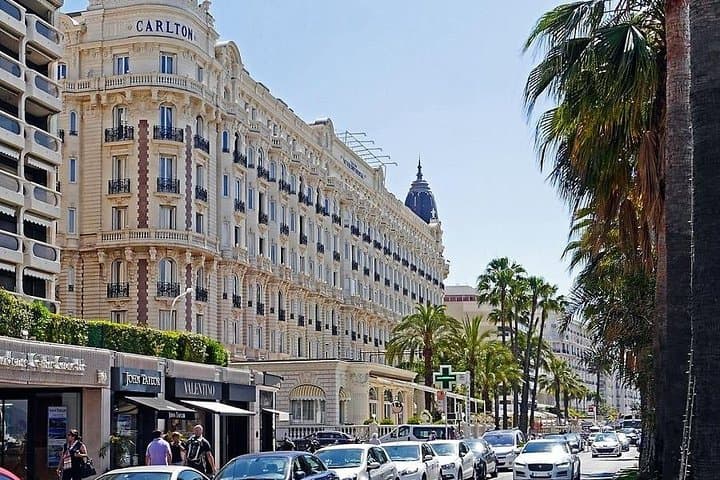 Trasferimento Privato: da Cannes all'Aeroporto di Nizza NCE in Van di Lusso — foto 4