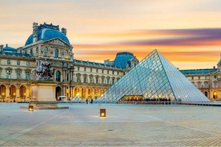 Privater Transfer VON Flughafen Roissy-Charles de Gaulle NACH Paris — Foto 2