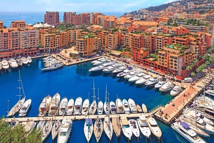 Trasferimento all'arrivo: Aeroporto di Nizza NCE a Monaco in auto di lusso — foto 5
