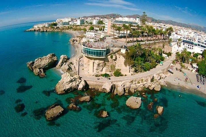 Tour privado de Motril a Nerja y Frigiliana — foto 2