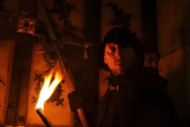 In giro con il custode notturno — foto 2