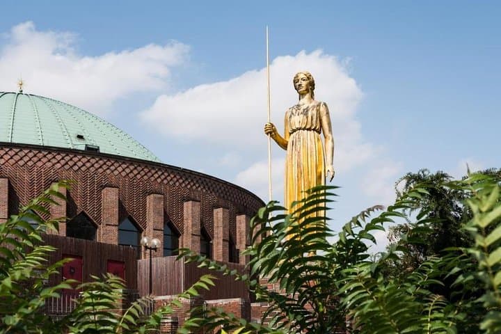 Paseo por los Íconos Arquitectónicos en Düsseldorf — foto 5