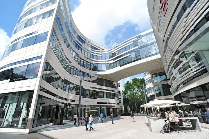 Paseo por los Íconos Arquitectónicos en Düsseldorf — foto 4
