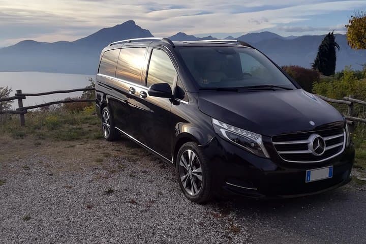 Privater Luxus-Transfer von Verona nach Ortisei — Foto 4