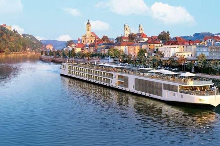 Trasferimento Privato: Da Monaco al Porto Crociere di Passau in Van di Lusso — foto 4