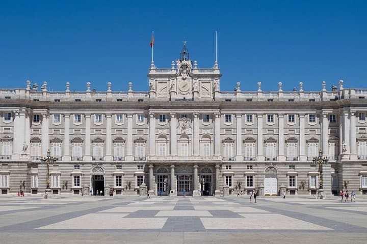 Royal Palace & Prado Museum Guided Tour, Madrid