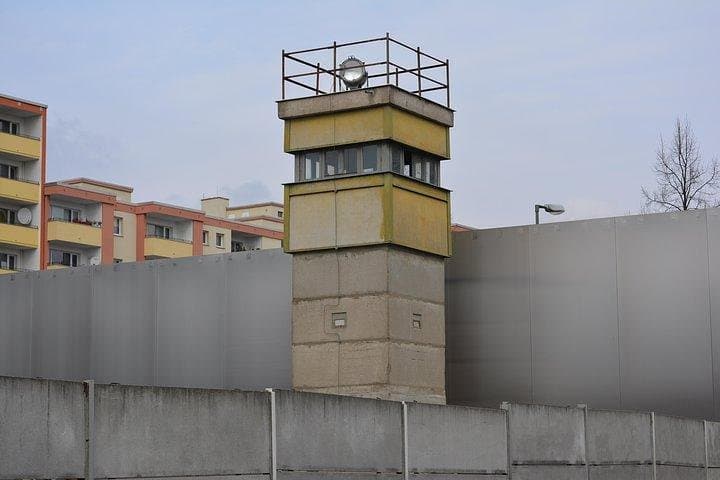 Erkunden Sie die Berliner Mauer: Kaltes Krieg Berlin und Hinter der Berliner Mauer — Foto 3