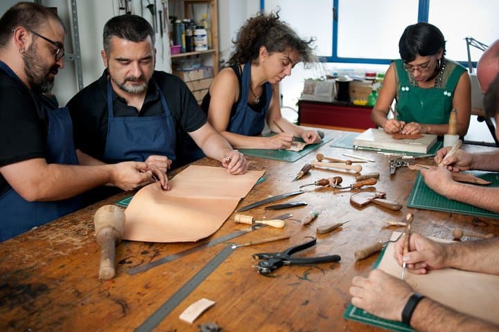 Laboratorio di Pelletteria nel Rastro di Madrid — foto 3