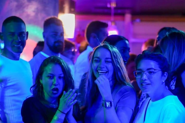 Festa del Bar Crawl sulla Riviera, Luogo Sconosciuto — foto 5