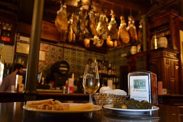 Sevilla Food Tour: Tapas, Wine, History &amp; Traditions — photo 4