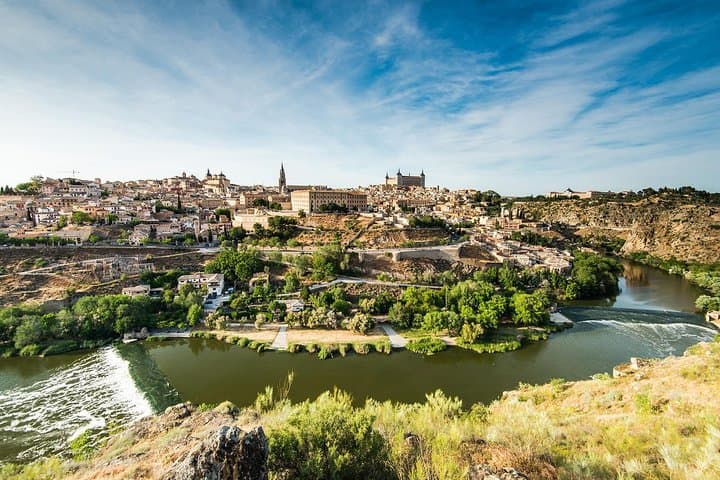 Toledo-Tour & Weinerlebnis mit Weinprobe ab Madrid