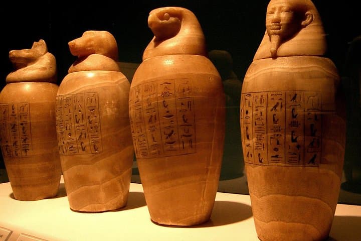 Turin: Ägyptisches Museum 2-stündige monolinguale Führung — Foto 4
