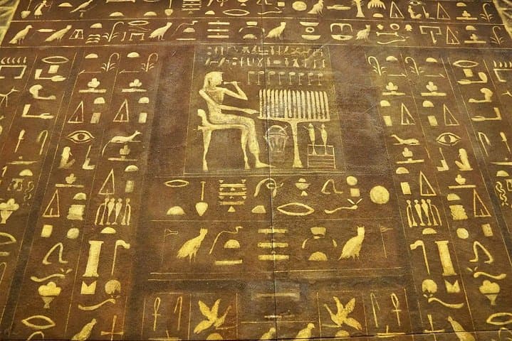 Turin: Ägyptisches Museum 2-stündige monolinguale Führung — Foto 5