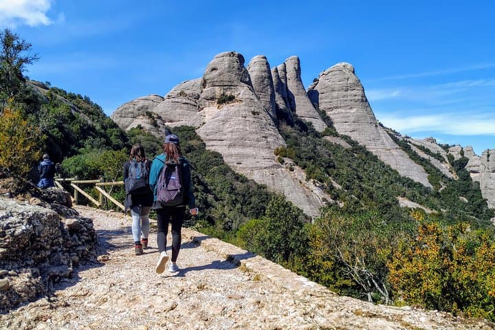 Expérience de randonnée à Montserrat et Monastère