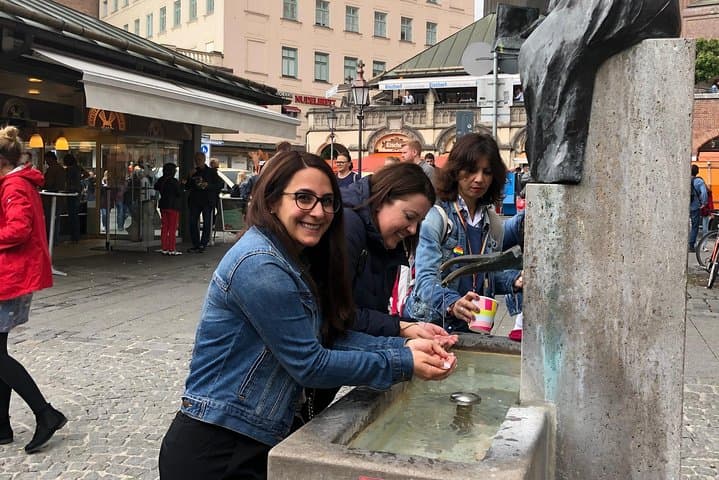 Private Viktualienmarkt Food Tour in München — Foto 3