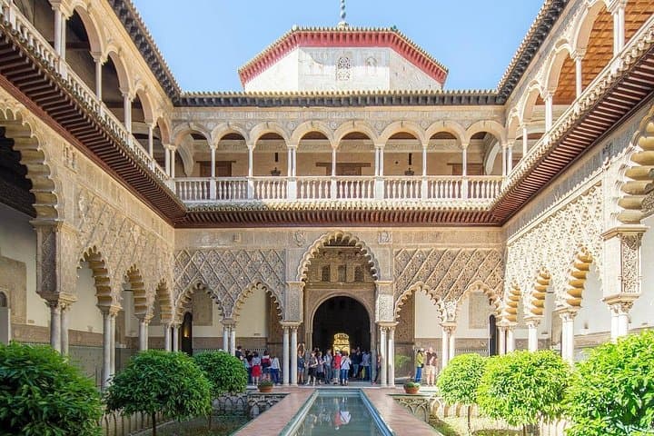 Alcázar de Sevilla: Tour Premium Guiado con Entrada Prioritaria