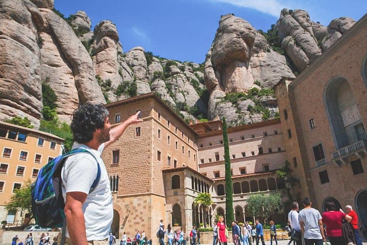 Excursión de un día a Montserrat en grupo privado o pequeño con entradas a la Basílica — foto 4