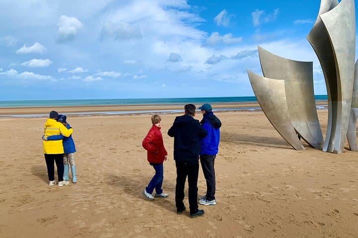 Tour Privato dei Campi di Battaglia della Normandia per il D-Day da Parigi — foto 3