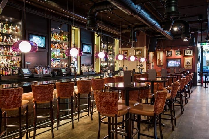 Hard Rock Cafe Köln mit festem Mittag- oder Abendessen — Foto 1