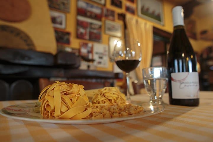 Bologna: die rote mittelalterliche Perle und ihre köstliche Küche (private Tour) — Foto 4