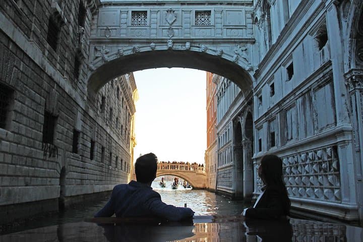 I Segreti del Canal Grande - Tour Privato in Barca Speciale