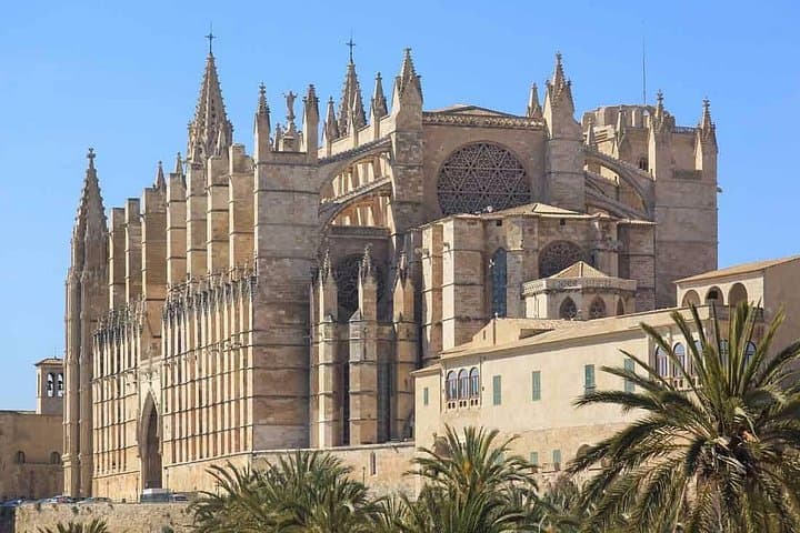 Tour privato di 4 ore a Palma di Maiorca con autista e guida