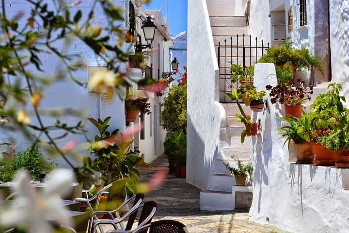 Tour privado de Motril a Nerja y Frigiliana — foto 4