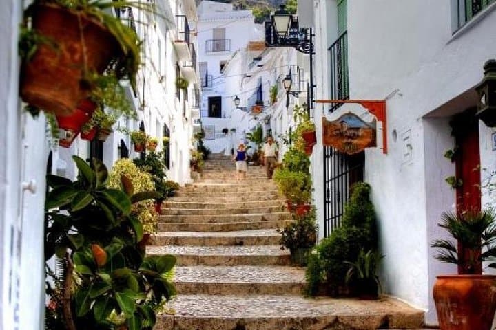 Tour privado de Motril a Nerja y Frigiliana — foto 5