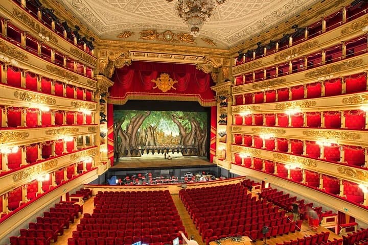 Tour del Museo alla Scala di Milano